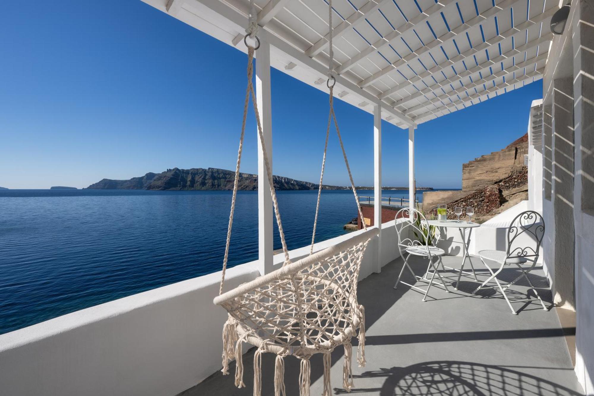 Lava Stone Bed & Breakfast Oia  Bagian luar foto